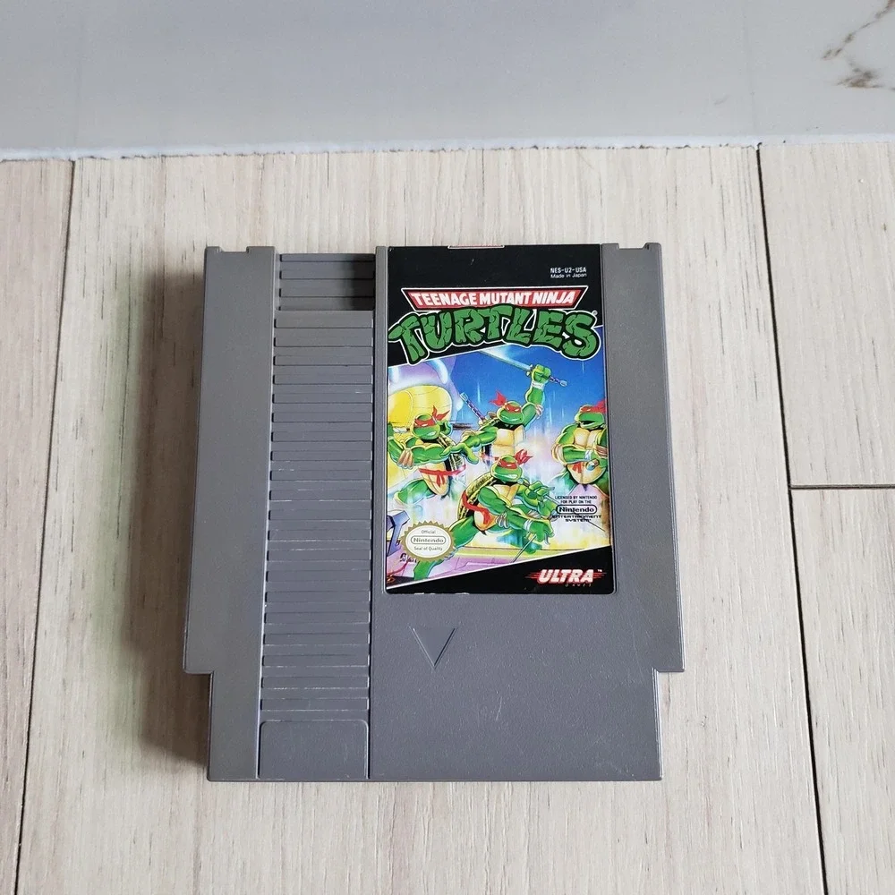 Teenage Mutant Ninja Turtles Nintendo NES Game Ultra NTSC-U/C 1989 Japan Cart